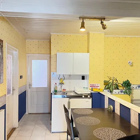 Sailor's Apartment *